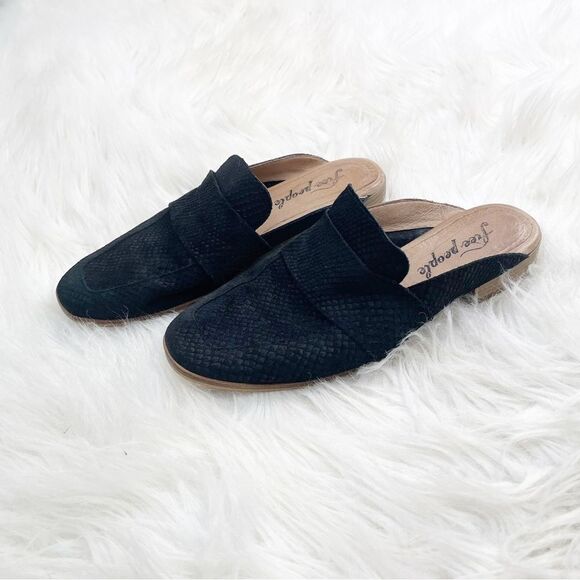 Free People At Ease Snakeskin Print Leather Slide Mules - Picture 2 of 10